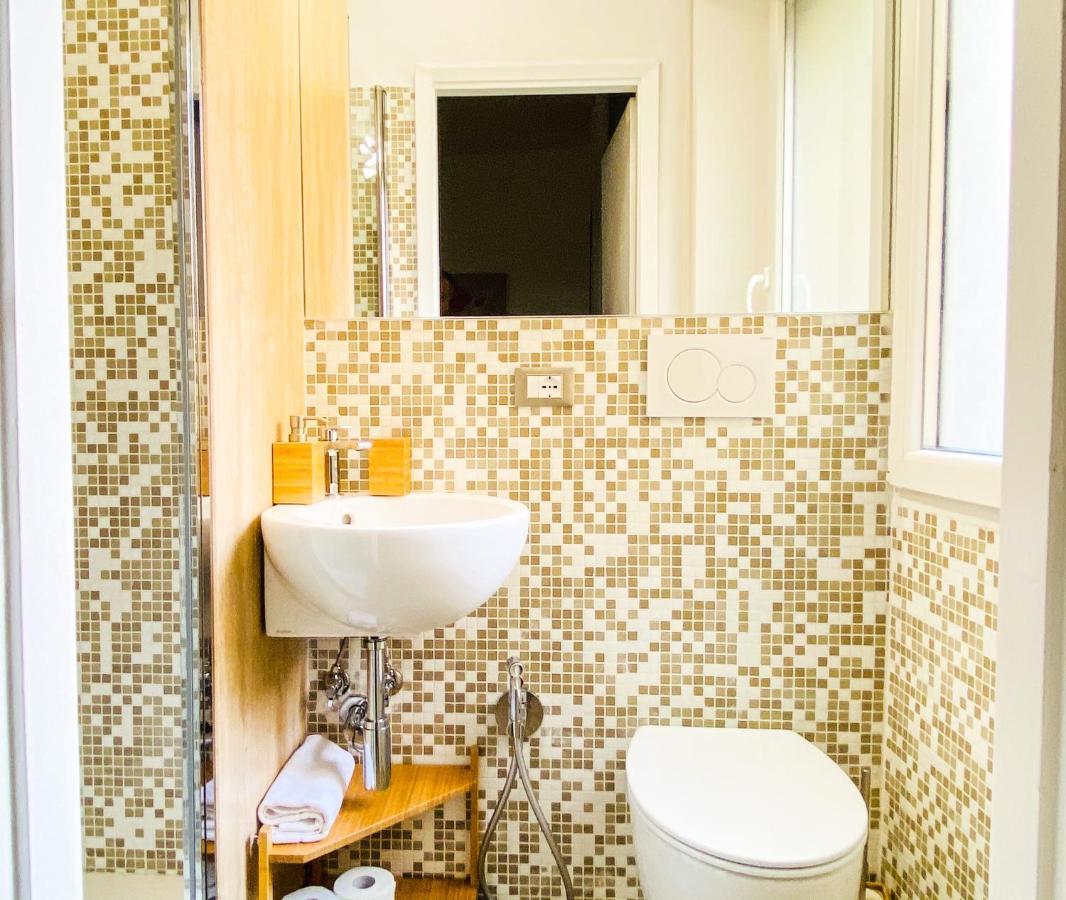 Butterfly Suite Рим Экстерьер фото